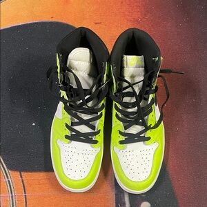 Nike High-Top Sneakers in Bright Green and White